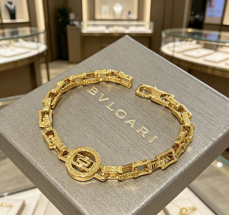 Bvlgari Bracelet 05yxs30